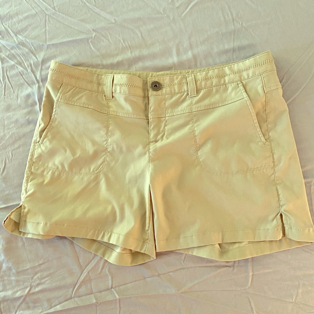 Athleta shorts